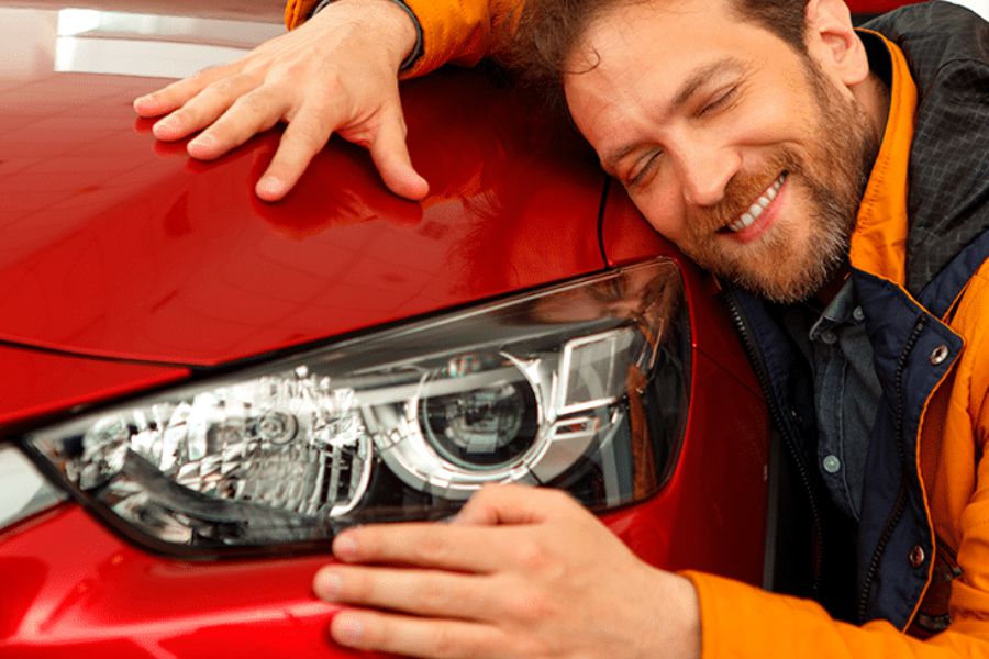 Dia dos pais: o que dar de presente a um pai que é louco por carros? | São Lourenço Pneus | Niterói