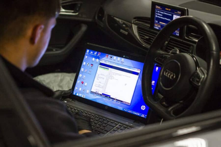 Como proteger a Central do carro? | São Lourenço Pneus | Niterói Como proteger a Central do carro? | São Lourenço Pneus | Niterói